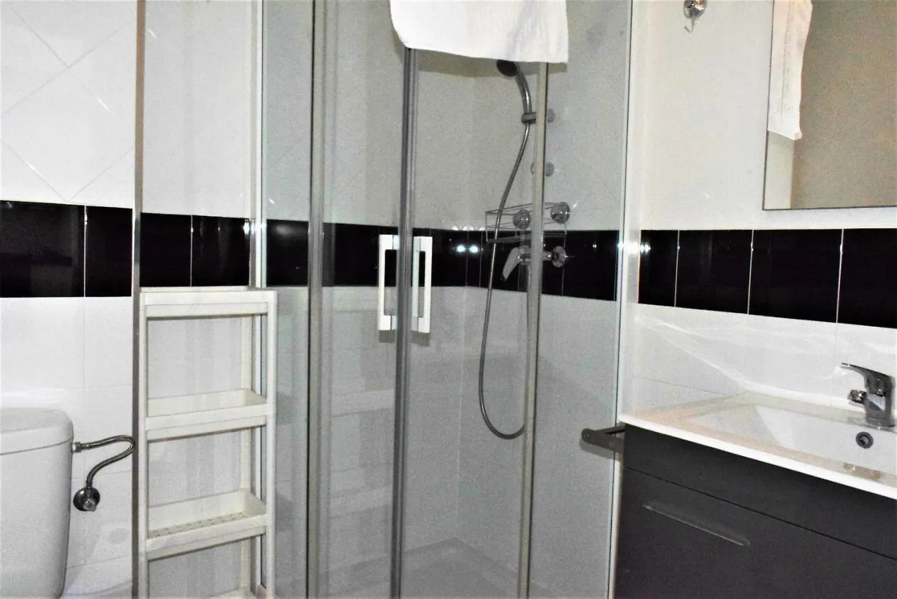 Edf Gaviota 1º2 Daire Nerja